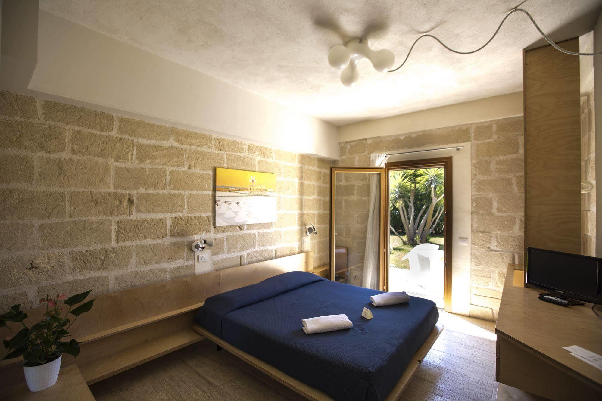 Cave Bianche Hotel Favignana Exterior foto